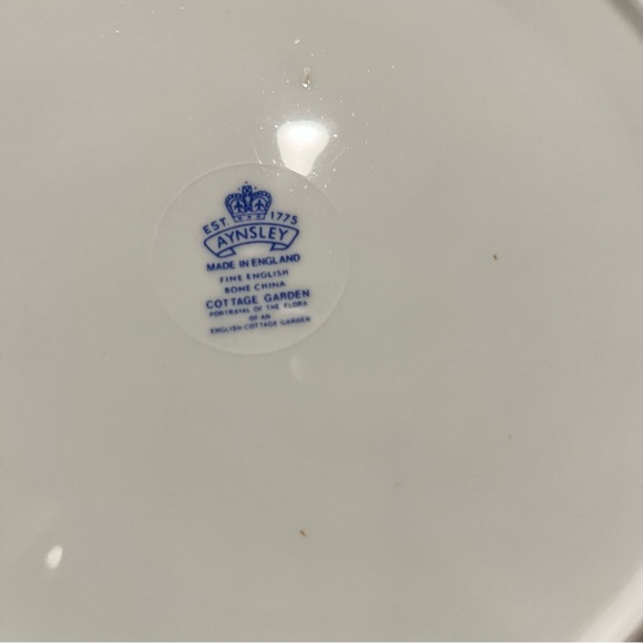 Aynsley Cottage Garden Dinner Plate 10 1/2” - Picture 3 of 3